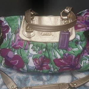 Medium Coach satchel